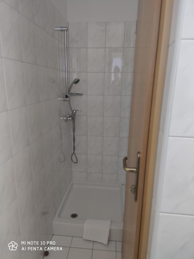 Guest House Gostisce Gacnk V Logu 체르크노 외부 사진