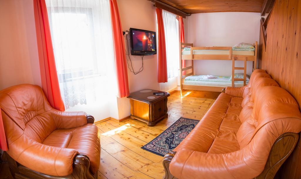 Guest House Gostisce Gacnk V Logu 체르크노 객실 사진